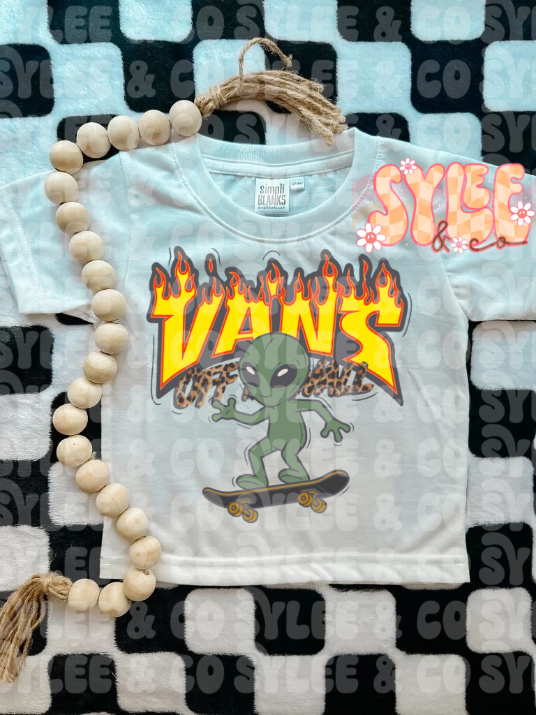 Alien Skater Tee